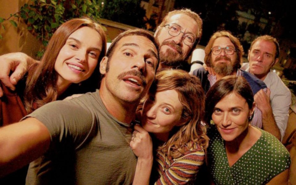 «Perfetti Sconosciuti»: Η μεγάλη κινηματογραφική επιτυχία του Πάολο Τζενοβέζε έρχεται αποκλειστικά στη Nova [εικόνες & βίντεο] | iefimerida.gr 1