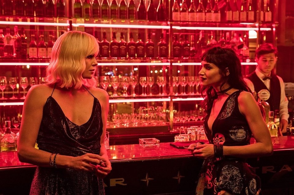 «Atomic Blonde»: Η Σαρλίζ Θερόν κάνει την εκδίκηση ατομική της υπόθεση αποκλειστικά στη Nova [εικόνες] | iefimerida.gr 1