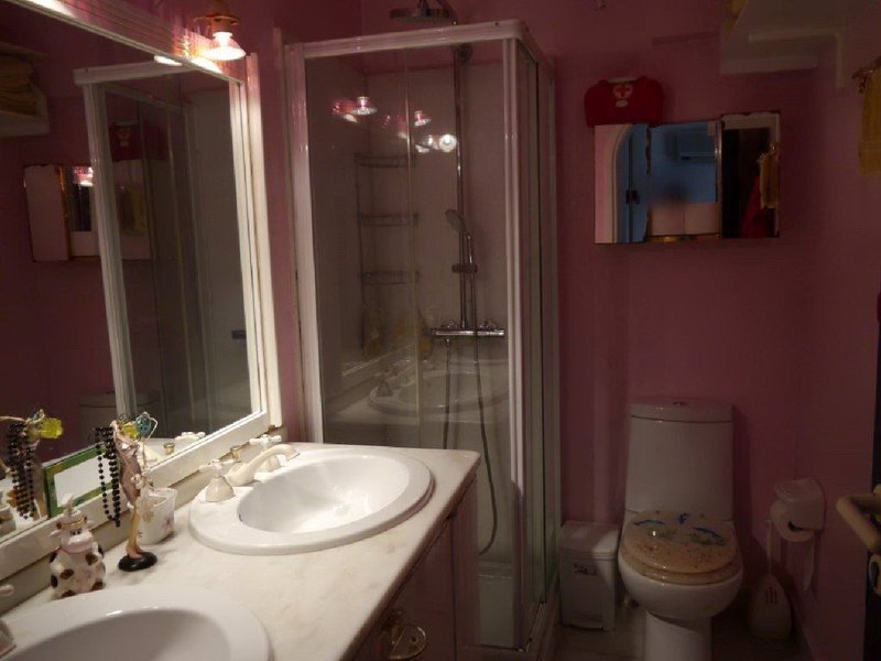 Πωλείται το εντυπωσιακό, κατάλευκο, σπίτι της Ζωής Λάσκαρη στο Πόρτο Ράφτη -Εκπληκτική θέα, κήποι όνειρο, πισίνα [εικόνες]  | iefimerida.gr 19