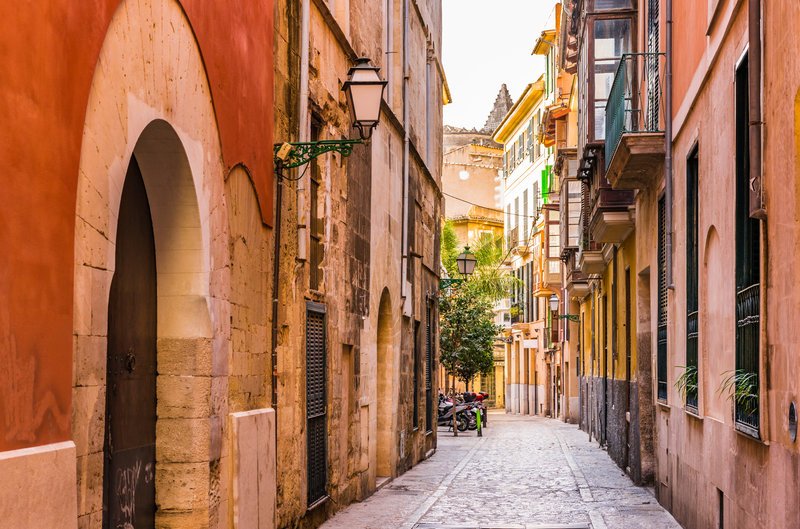 Το πρώτο νησί στην ΕΕ που απαγόρευσε το Airbnb -«Δεν θέλουμε άλλους τουρίστες!» | iefimerida.gr 1