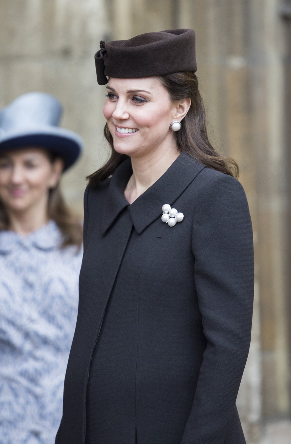 Η πρώτη φορά που το Instagram ασχολήθηκε περισσότερο με το ντύσιμο της πριγκίπισσας Ευγενίας παρά με της Κέιτ Μίντλετον [εικόνες] | iefimerida.gr 5