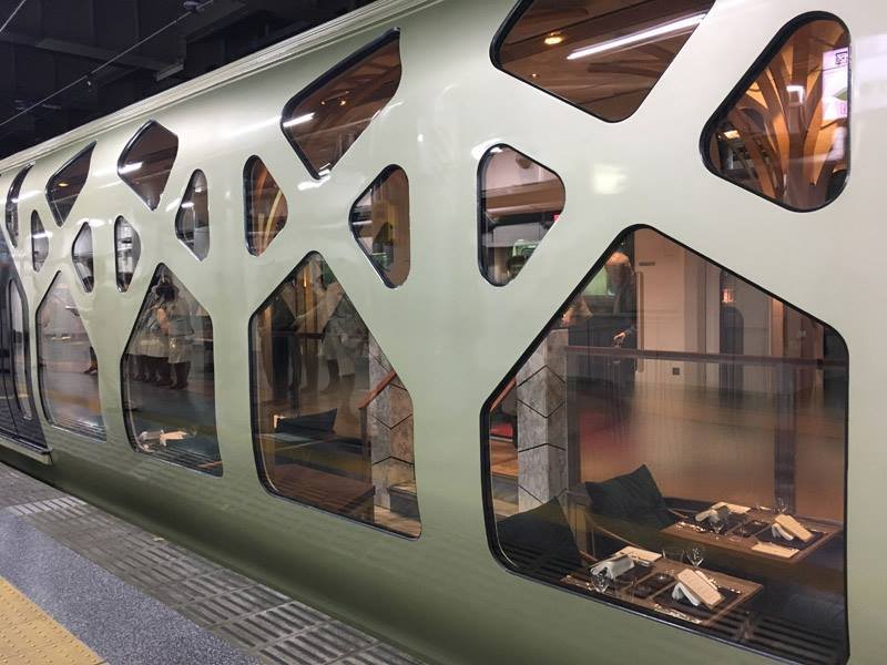 Οι Ιάπωνες έκαναν το τρένο του μέλλοντος -Βασιλικά κρεβάτια, υψηλή κουζίνα, χλιδή παντού [εικόνες & βίντεο] | iefimerida.gr 11