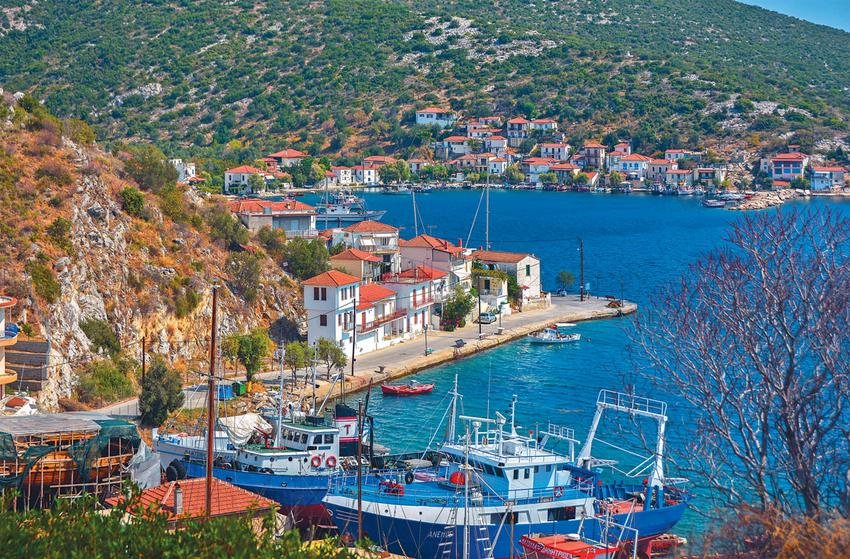 Το Παλαιό Τρίκερι Μαγνησίας -Εκεί που ζούσαν 5.000 εκτοπισμένες γυναίκες κατά τον εμφύλιο | iefimerida.gr 1