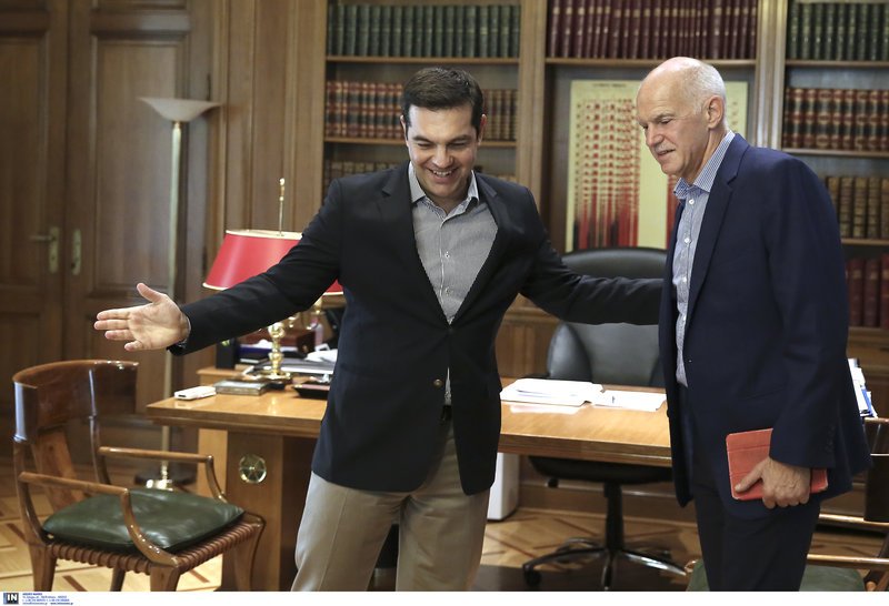 Ο Παπανδρέου επιμένει: Θα συνεχίσω τις επαφές μου -Οσοι φοβούνται βλάπτουν τα εθνικά θέματα | iefimerida.gr 0