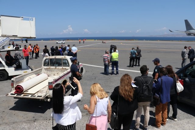 Στην Κνωσό Κάρολος και Καμίλα -«Still alive» δήλωσε [εικόνες] | iefimerida.gr 14