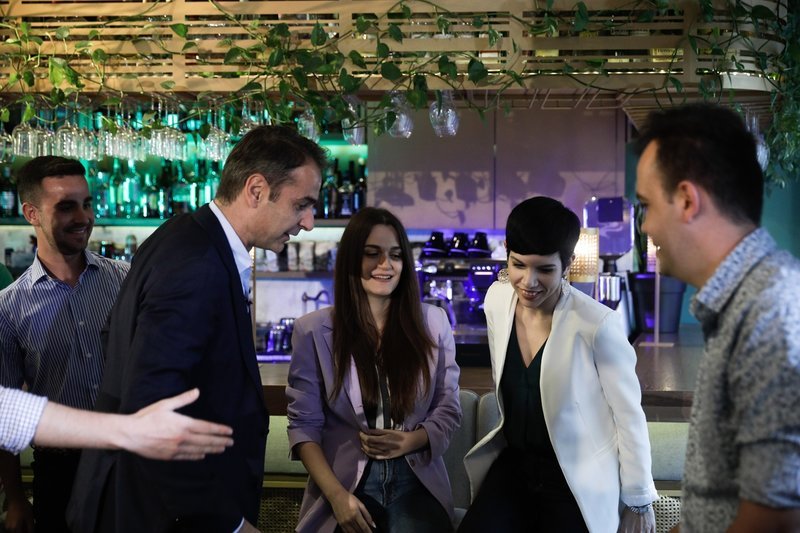 Θεσσαλονίκη: Ο Μητσοτάκης απάντησε σε ερωτήσεις νέων -«Η χώρα δεν θα μείνει ακυβέρνητη» [βίντεο] | iefimerida.gr 6