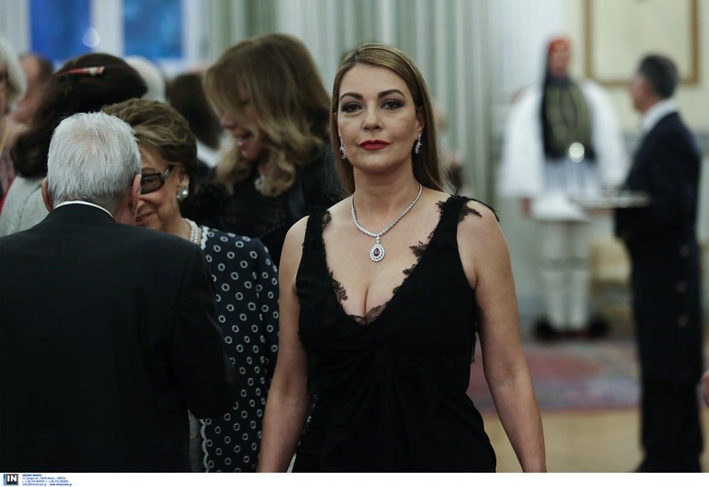 Ελενα Τζούλη, σύζυγος του Πάνου Καμμένου