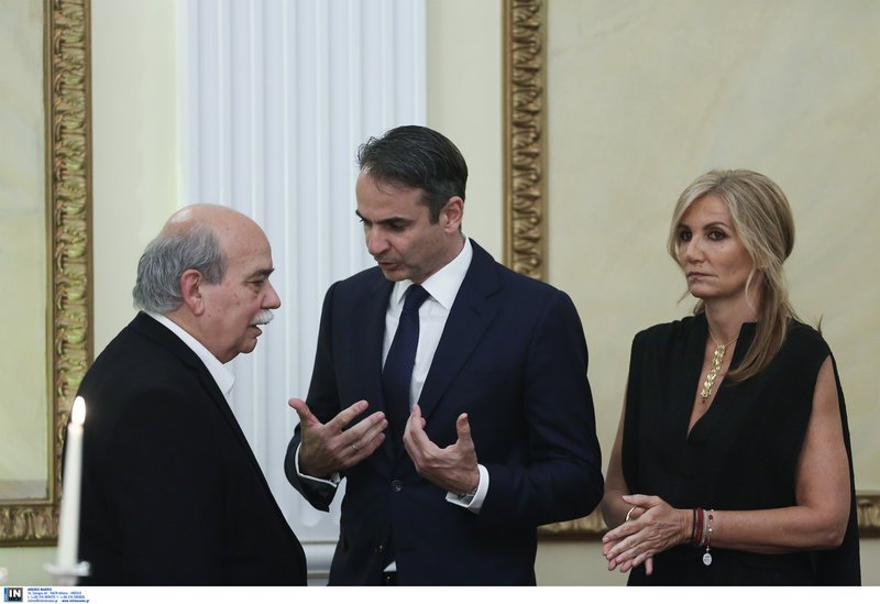 Νίκος Βούτσης, Κυριάκος Μητσοτάκης, Μαρέβα Μητσοτάκη