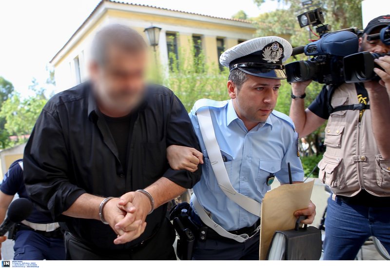 Στον εισαγγελέα ο οδηγός της νταλίκας που σκόρπισε τον θάνατο στον Κηφισό [εικόνες] | iefimerida.gr 5