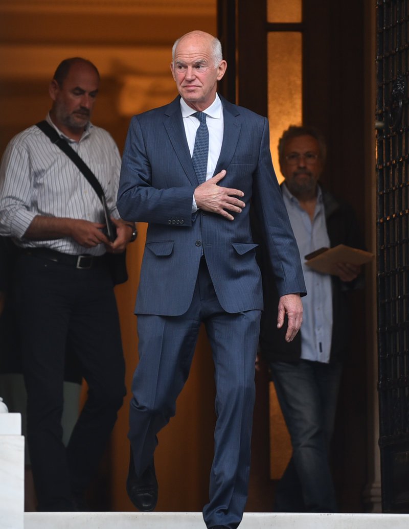 Ο Τσίπρας συναντήθηκε με τον Παπανδρέου: «Ανοιχτή η πόρτα του Μαξίμου για όσους ζητούν ενημέρωση για εθνικά θέματα» | iefimerida.gr 0