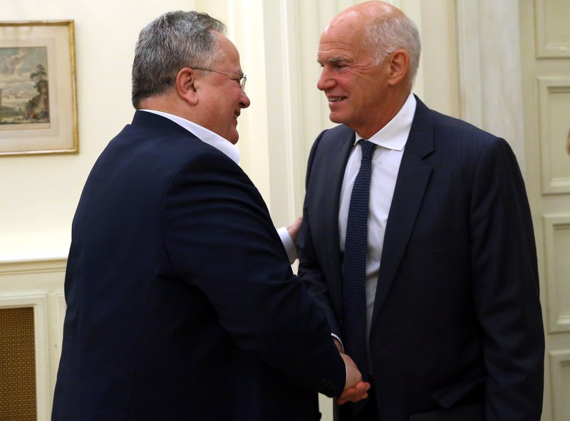 Ο Παπανδρέου επιμένει: Θα συνεχίσω τις επαφές μου -Οσοι φοβούνται βλάπτουν τα εθνικά θέματα | iefimerida.gr 1