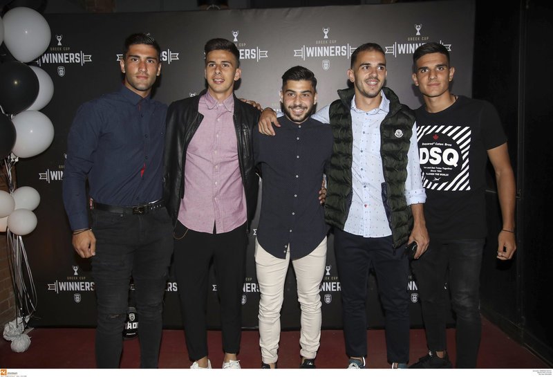 Το γλέντι του ΠΑΟΚ για το Κύπελλο στην Πάολα -Οι υποσχέσεις του Ιβάν Σαββίδη [εικόνες & βίντεο] | iefimerida.gr 9