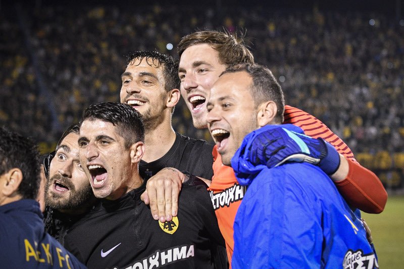 Η στέψη της πρωταθλήτριας ΑΕΚ μέσα στη Ριζούπολη [εικόνες] | iefimerida.gr 3