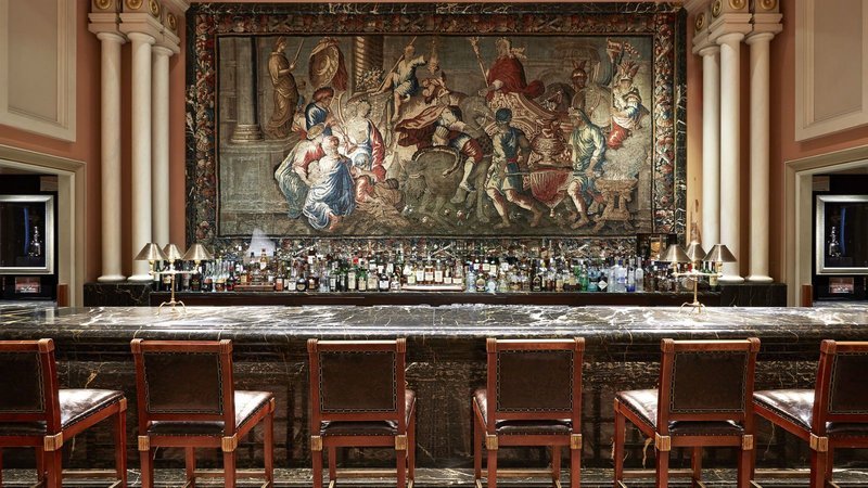 Alexander's Bar: Το μπαρ της «Μεγάλης Βρετανίας» στο οποίο έχει υποκλιθεί ακόμη και το Forbes [εικόνες] | iefimerida.gr 4