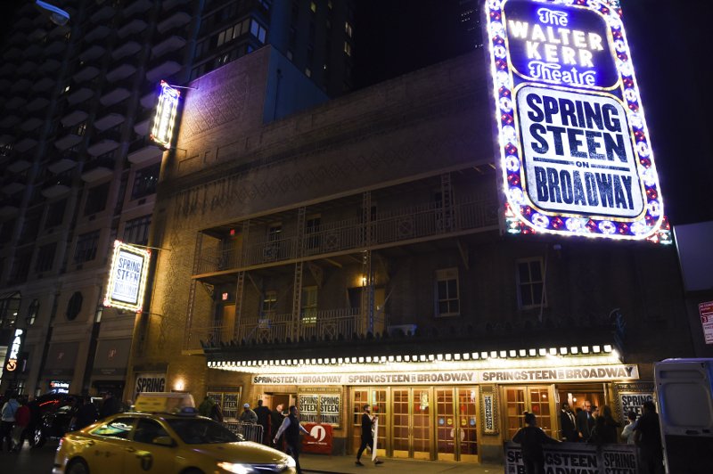 Σαρώνει ο Σπρίνγκστιν στο Μπρόντγουεϊ -55 εκατ. οι εισπράξεις και Βραβείο Τόνυ [εικόνες] | iefimerida.gr 1