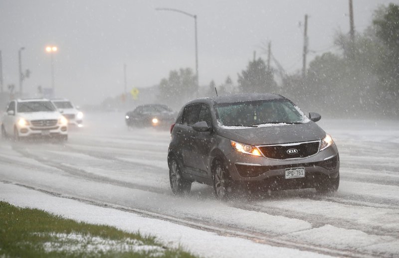Σαρωτικές καταιγίδες στις ΗΠΑ -3 νεκροί, πόλεις χωρίς ρεύμα, συγκοινωνίες και σχολεία [εικόνες] | iefimerida.gr 5