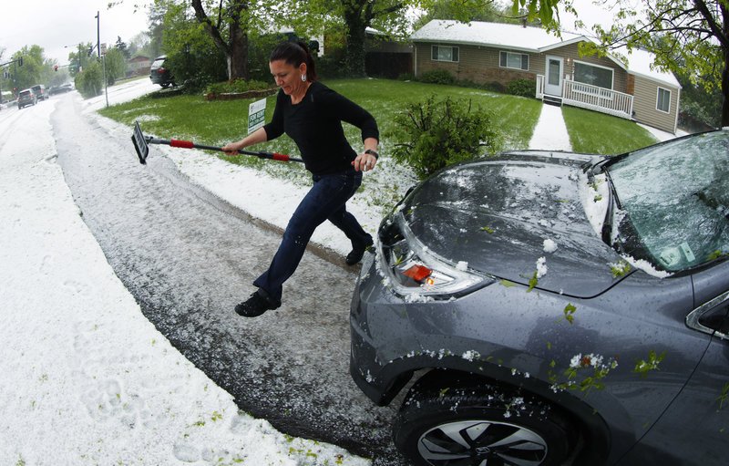 Σαρωτικές καταιγίδες στις ΗΠΑ -3 νεκροί, πόλεις χωρίς ρεύμα, συγκοινωνίες και σχολεία [εικόνες] | iefimerida.gr 2