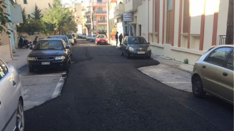Η διαγράμμιση δρόμου στο Ρέθυμνο που έχει αφήσει τους πάντες άφωνους | iefimerida.gr 1