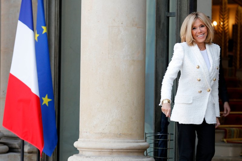Θύμα απάτης η Μπριζίτ Μακρόν – Χρησιμοποίησαν το πρόσωπό της σε αντιρυτιδική κρέμα | iefimerida.gr 2