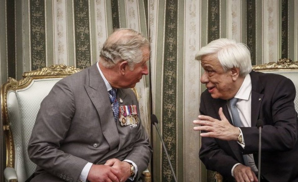 Το Twitter διασκέδασε με την επίσκεψη Καρόλου -Τα αστεία για την Περιστέρα-Pigeon [εικόνες] | iefimerida.gr 17