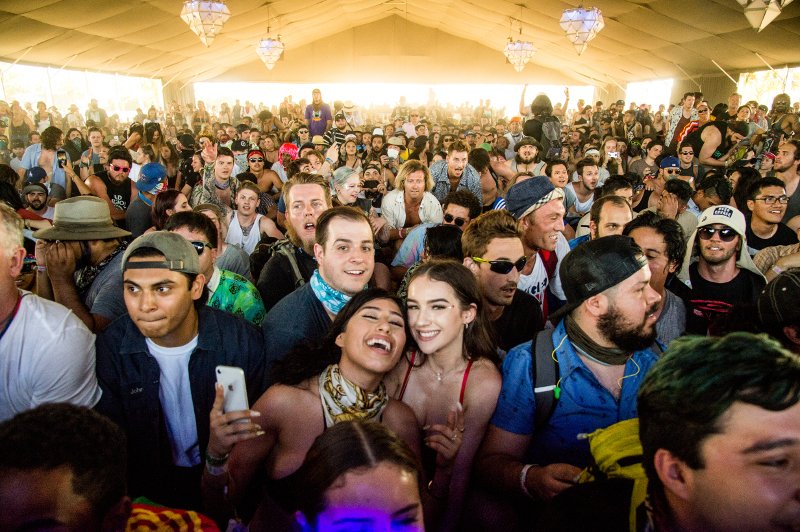 Σ΄αυτήν την εταιρεία πας για δουλειά όταν θες και για όσο θες [εικόνες] | iefimerida.gr 1