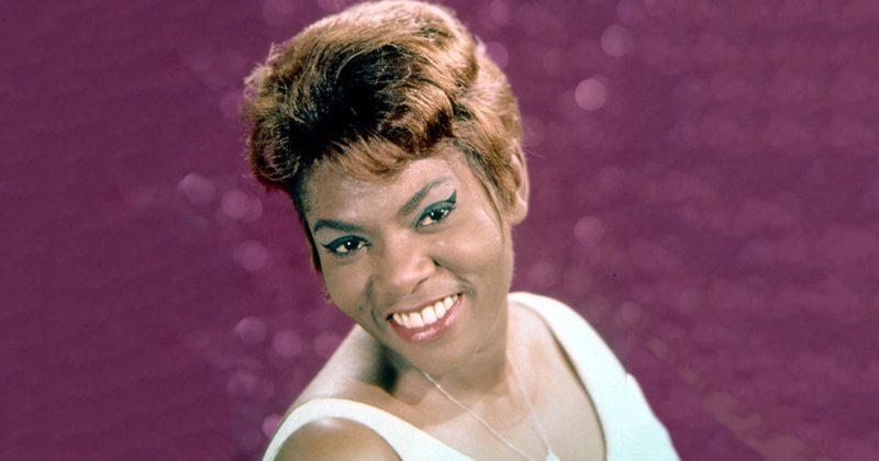 Αποκαλύψεις-σοκ: Η Γουίτνεϊ Χιούστον είχε κακοποιηθεί σεξουαλικά από την ξαδέλφη της [εικόνες] | iefimerida.gr 1