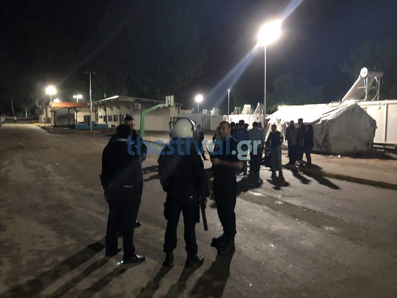 Θεσσαλονίκη: Αγρια συμπλοκή σε κέντρο φιλοξενίας προσφύγων -4 συλλήψεις [εικόνες] | iefimerida.gr 0