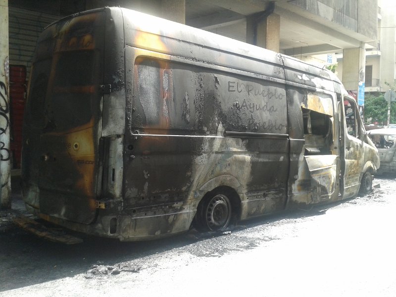 Στον εισαγγελέα οι κάτοικοι των Εξαρχείων: Δεν αντέχουμε άλλο -Εγκληματικότητα, καμένα ΙΧ και τοξικομανείς [εικόνες] | iefimerida.gr 5