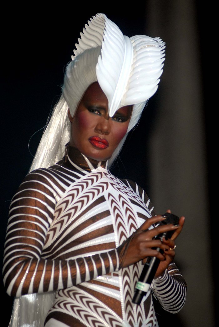H Grace Jones έγινε 70 ετών -Το εκκεντρικό φρικιό πάντα μαγεύει [εικόνες] | iefimerida.gr 12