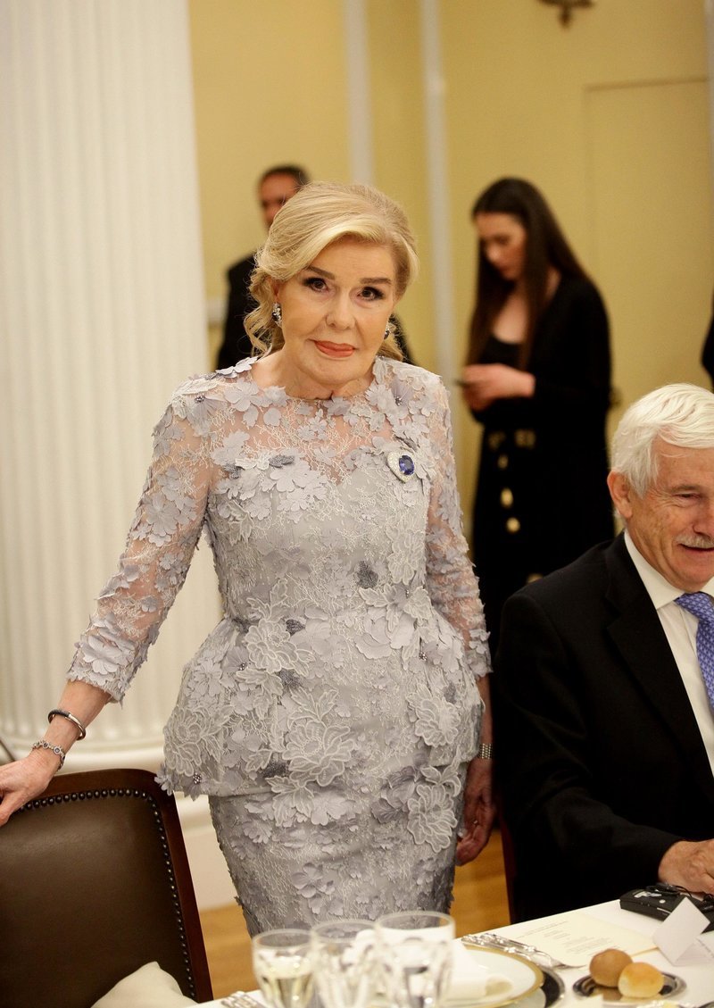 Στην Κνωσσό, την Παρασκευή, με «ξεναγό» την Μαριάννα Βαρδινογιάννη, Κάρολος και Καμίλα [εικόνες] | iefimerida.gr 6