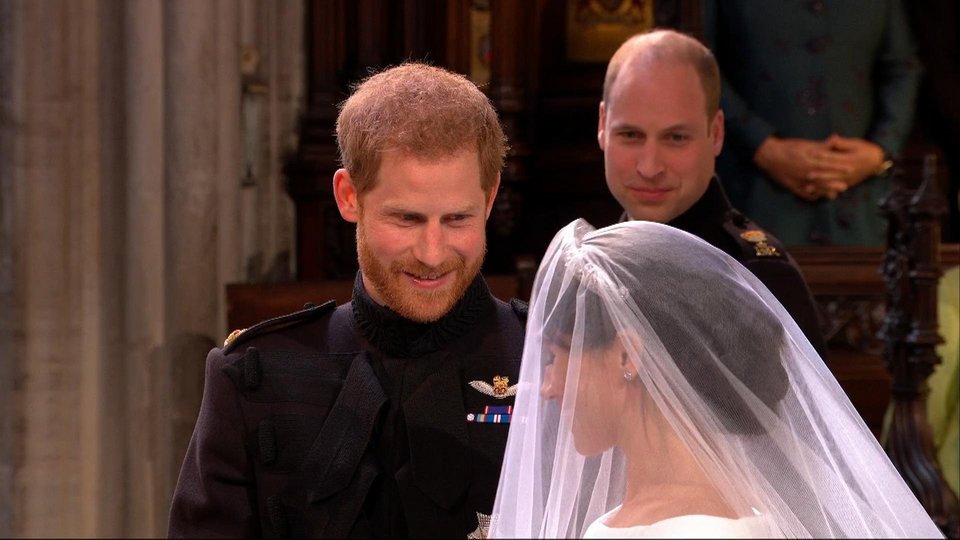 Η στιγμή που η Μέγκαν Μαρκλ είπε «τη γ@@@@α» στον γάμο και ξέρανε τους Βρετανούς [εικόνες & βίντεο] | iefimerida.gr 3