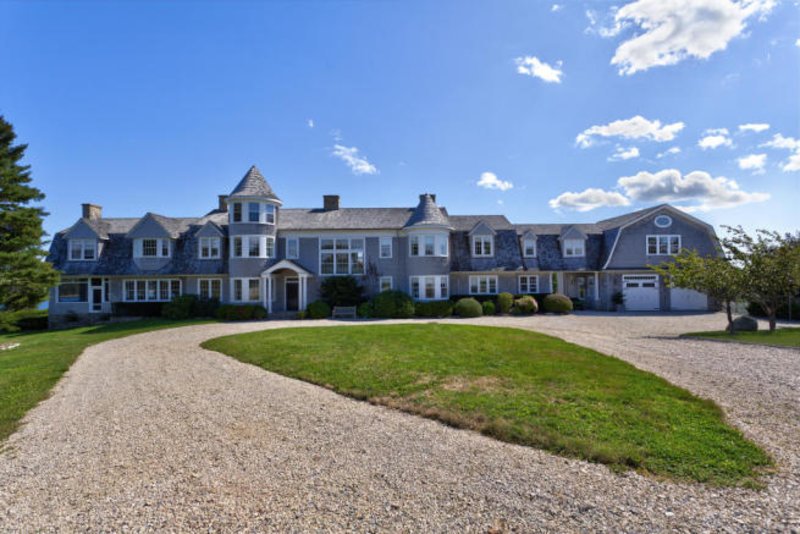 Ολόκληρο νησί με τρία σπίτια πωλείται έναντι 4,6 εκατομμυρίων ευρώ [εικόνες]  | iefimerida.gr 3