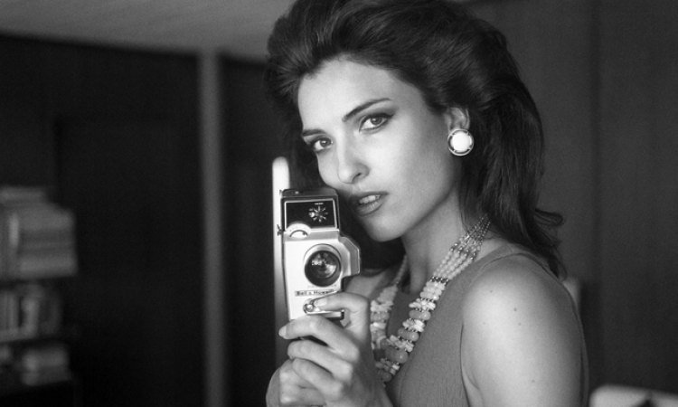 Δεύτερος γάμος για τον Σίμο Κεδίκογλου -Με Kρητικιά καλλονή, πρώην μοντέλο [εικόνες]  | iefimerida.gr 5