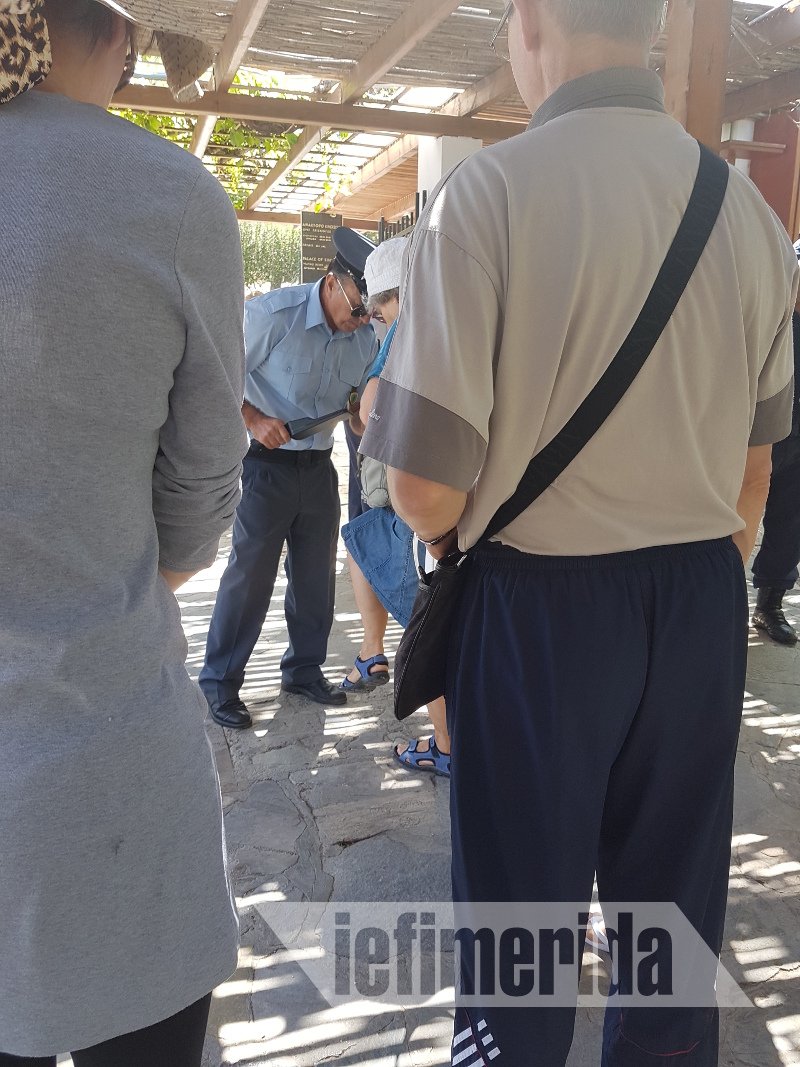 Στην Κνωσό Κάρολος και Καμίλα -«Still alive» δήλωσε [εικόνες] | iefimerida.gr 15