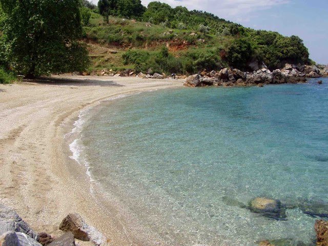 Παραλία στο Κόκκινο Νερό. Φωτογραφία: Facebook/ Παράλια του Νομού Λάρισας