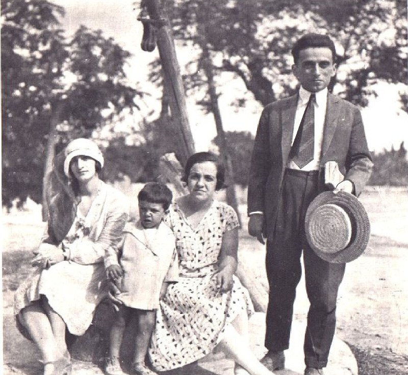 Ο Κώστας Καρυωτάκης στην Πρέβεζα