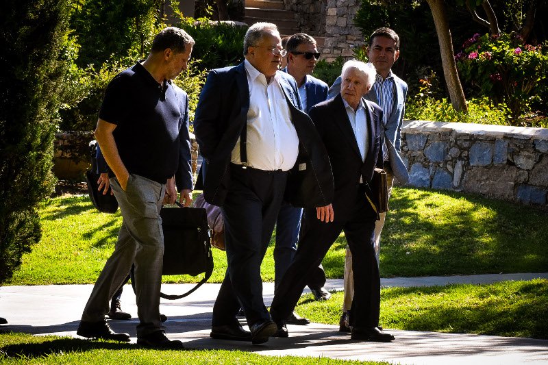 Νίμιτς: Τετ α τετ Τσίπρα-Ζάεφ στις 17 Μαΐου | iefimerida.gr 0