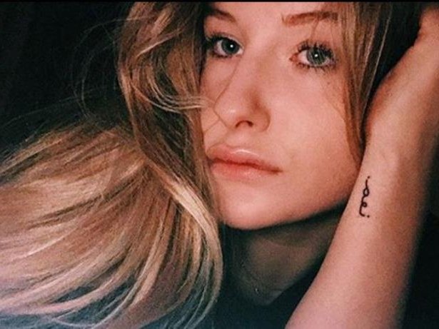 Το τρομερό μυστικό της 17χρονης εγγονής του Ζεράρ Ντεπαρντιέ [εικόνες] | iefimerida.gr 4