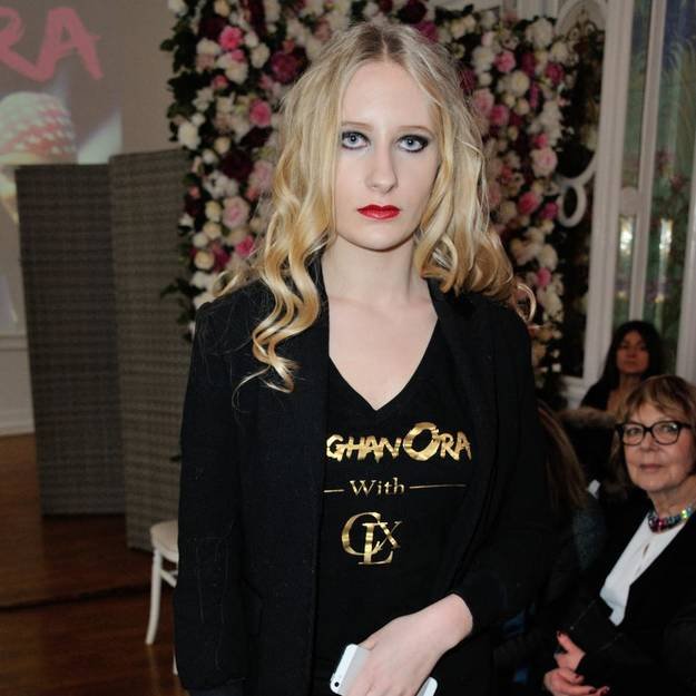 Το τρομερό μυστικό της 17χρονης εγγονής του Ζεράρ Ντεπαρντιέ [εικόνες] | iefimerida.gr 6