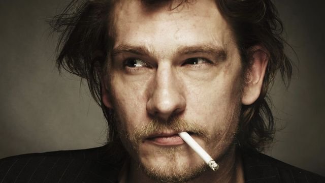 Το τρομερό μυστικό της 17χρονης εγγονής του Ζεράρ Ντεπαρντιέ [εικόνες] | iefimerida.gr 0