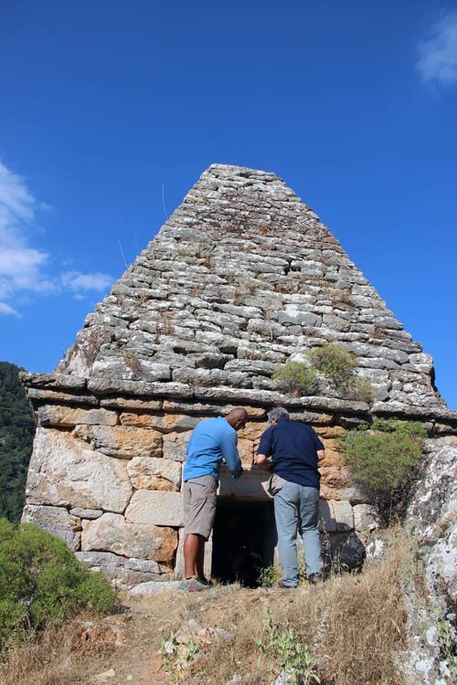 Τον τάφο του Διαγόρα του Ρόδιου υποστηρίζουν ότι ανακάλυψαν οι Τούρκοι -Στη Μαρμαρίδα [εικόνα & βίντεο] | iefimerida.gr 0