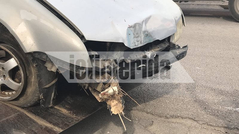 Σοκ στη Μεταμόρφωση: Η τρελή πορεία ΙΧ που έπεσε σε στάση -Ενας νεκρός  | iefimerida.gr 2