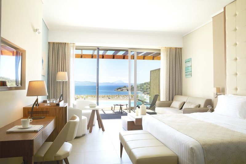 Το ξενοδοχείο στη Χαλκιδική που θυμίζει... Γαλλική Πολυνησία [εικόνες] | iefimerida.gr 10