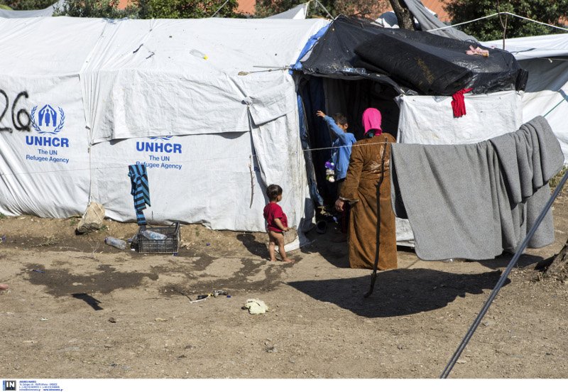  Οδοιπορικό στον καταυλισμό της Μόριας -Σκηνές, άνθρωποι στο χώμα και ακαθαρσίες παντού [εικόνες] | iefimerida.gr 5