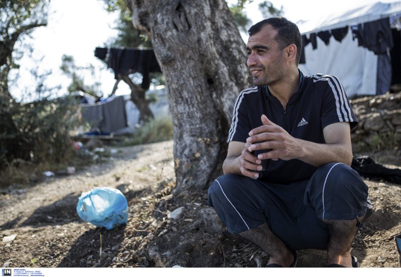  Οδοιπορικό στον καταυλισμό της Μόριας -Σκηνές, άνθρωποι στο χώμα και ακαθαρσίες παντού [εικόνες] | iefimerida.gr 3