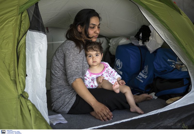 Οδοιπορικό στον καταυλισμό της Μόριας -Σκηνές, άνθρωποι στο χώμα και ακαθαρσίες παντού [εικόνες] | iefimerida.gr 7