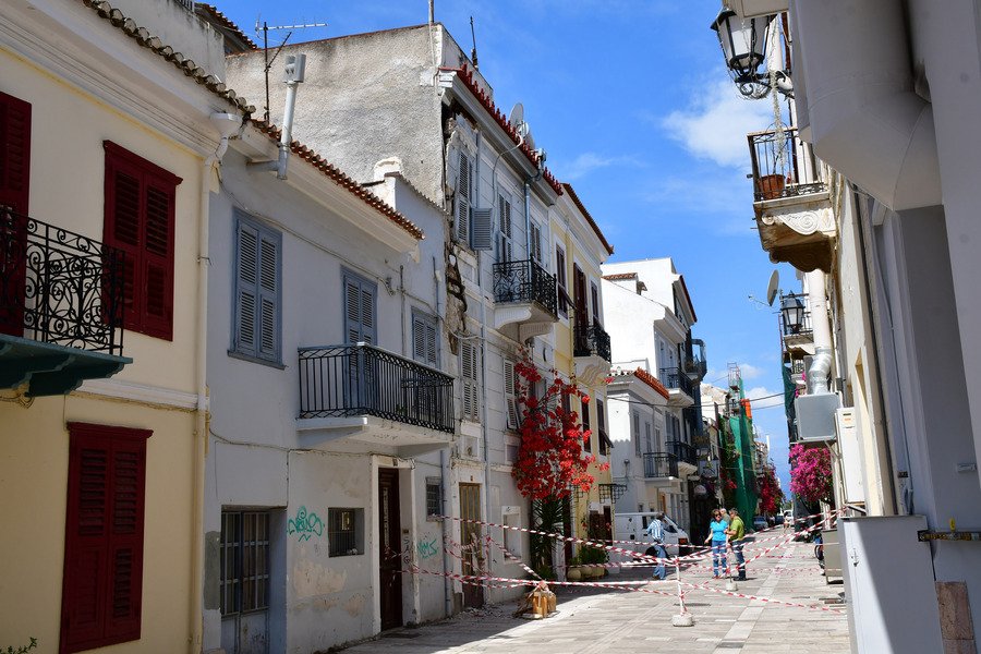 Ναύπλιο: Ιστορικά κτίρια της παλιάς πόλης είναι ετοιμόρροπα από τη φθορά του χρόνου -«Φωνάζουν» οι κάτοικοι [εικόνες] | iefimerida.gr 5