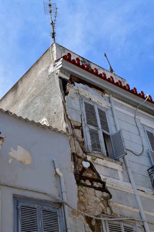 Ναύπλιο: Ιστορικά κτίρια της παλιάς πόλης είναι ετοιμόρροπα από τη φθορά του χρόνου -«Φωνάζουν» οι κάτοικοι [εικόνες] | iefimerida.gr 1