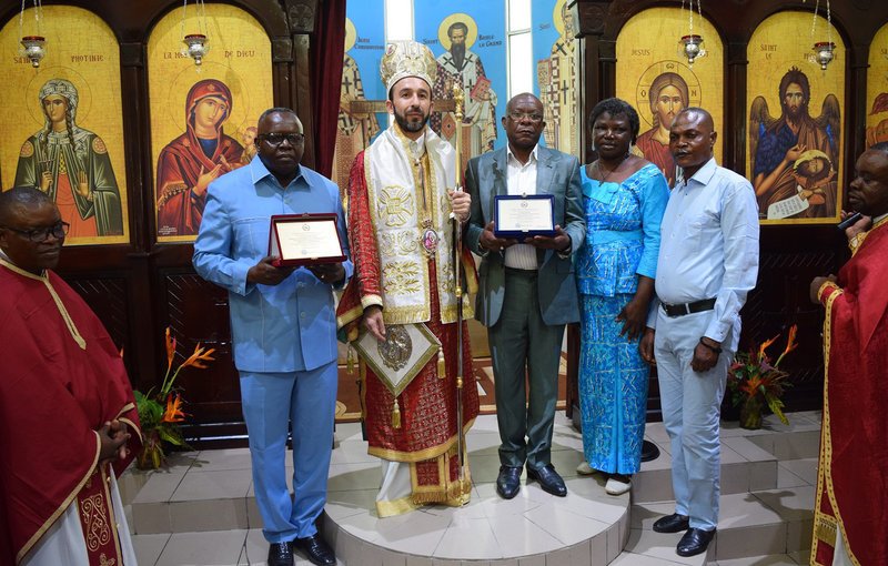 Σε κλίμα κατάνυξης τα εγκαίνια της Αγίας Φωτεινής στο Κονγκό -Οι χριστιανοί ορθόδοξοι της Αφρικής [εικόνες]  | iefimerida.gr 1