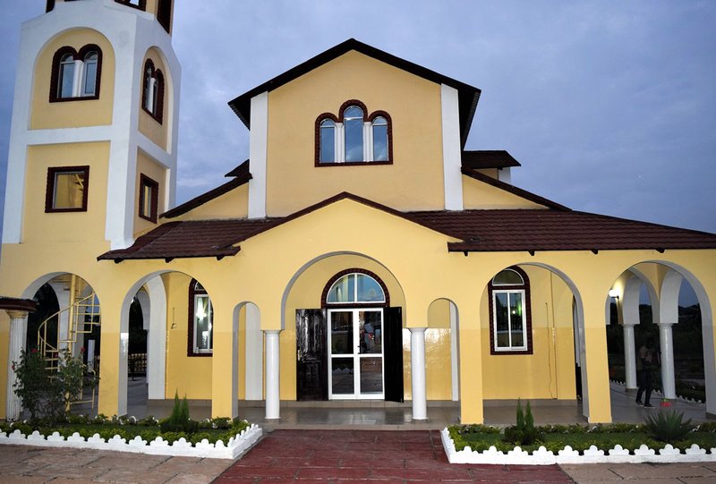 Σε κλίμα κατάνυξης τα εγκαίνια της Αγίας Φωτεινής στο Κονγκό -Οι χριστιανοί ορθόδοξοι της Αφρικής [εικόνες]  | iefimerida.gr 4